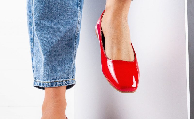 Balerini dama Product Rosii