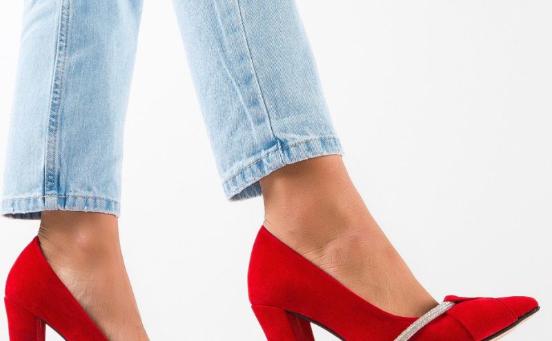 Pantofi cu toc Roka Rosii